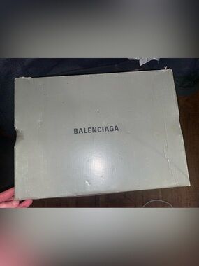 Product Label - Shoe Box